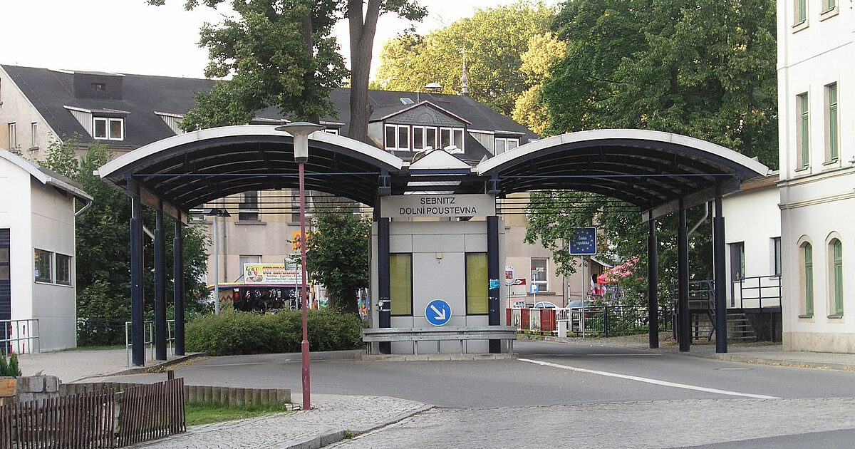 Shuttered border checkpoint between Dolni Poustevna (Czech Republic) and Sebnitz (Germany).