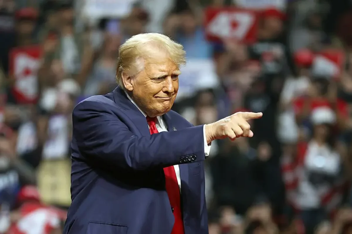 Former president Donald Trump at a campaign rally in Phoenix, Arizona.